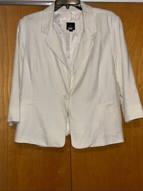 Jules & Leopold White Single-Button Blazer